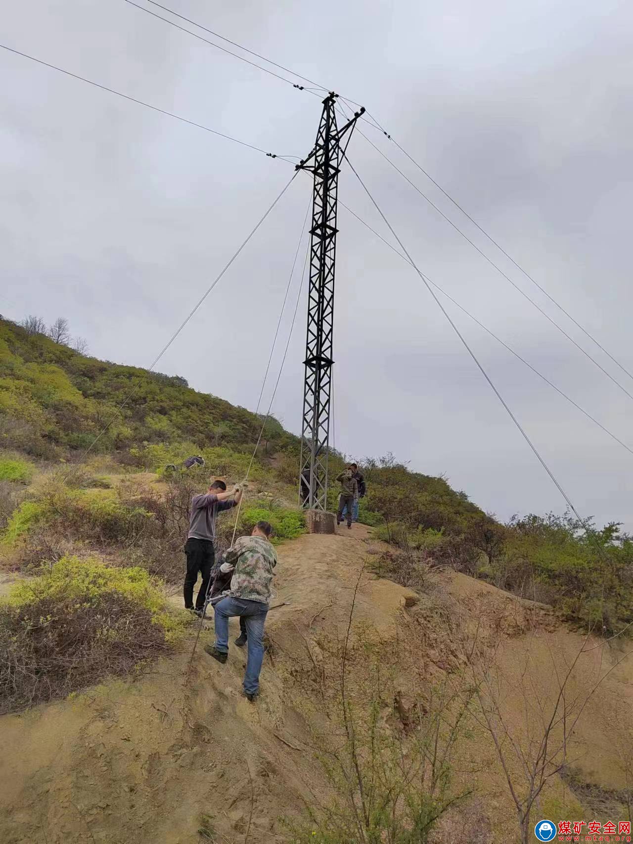 河南能源義煤集團(tuán)石壕煤礦：加強(qiáng)線路巡視 確保供電安全